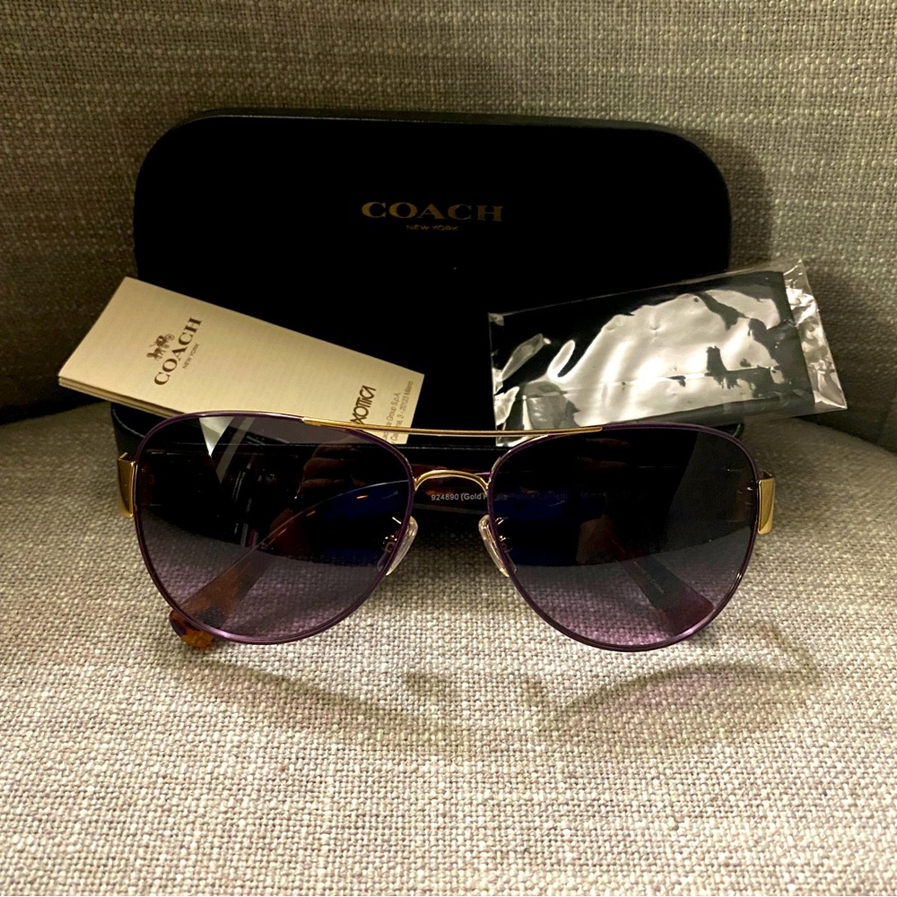 Summer Price cut 🕶️❤️‍🔥 Coach HC 7059 (L138) T.